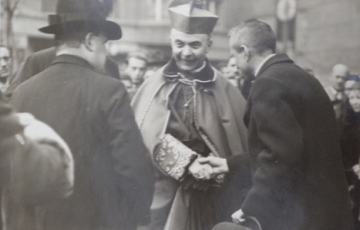 1930: Angelo Rotta budapesti apostoli nuncius levéltárából