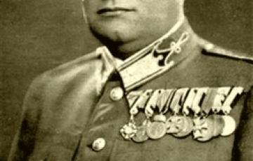 1926: Válogatott fotók moldovai Paleta Géza (1898-1977) ezredes életéből