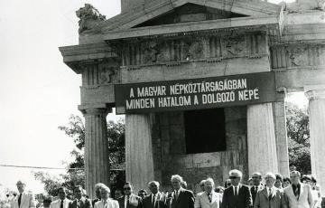 1984: Egy miniszteri beszéd 1984. augusztus 20-án Ópusztaszeren